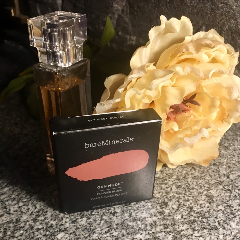 Gen Nude Powder Blush